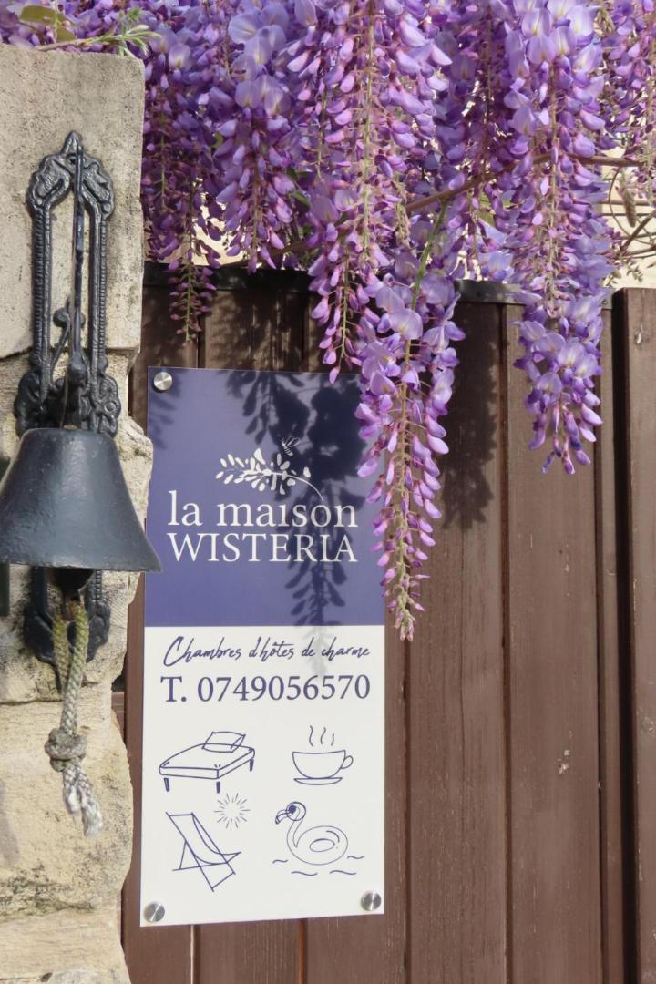 La Maison Wisteria Saint-Pantaleon-les-Vignes ภายนอก รูปภาพ